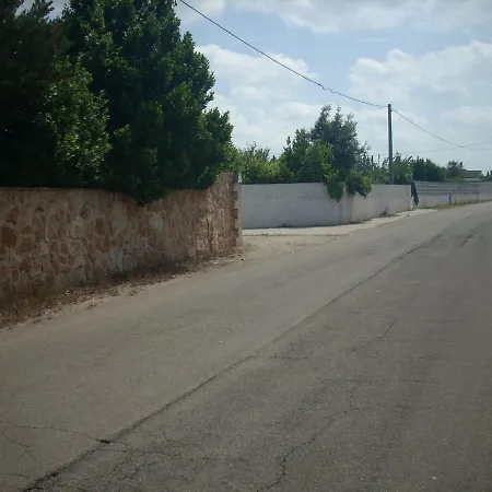 Villetta Luigi Holiday home *
